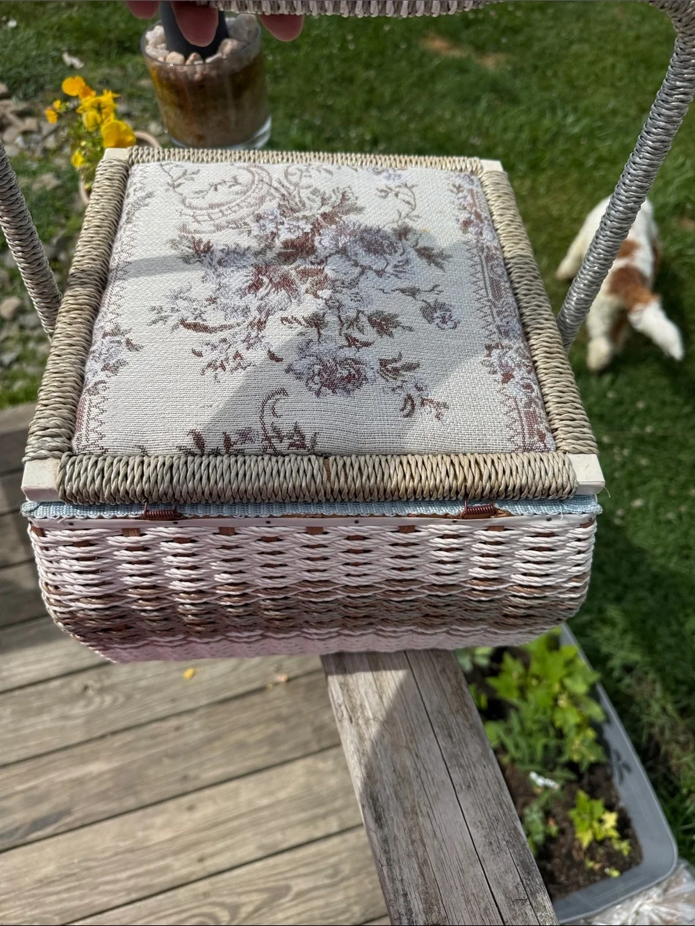 Woven Floral Appliqué Sewing Basket with Handle - Cream & Brown vintage singer